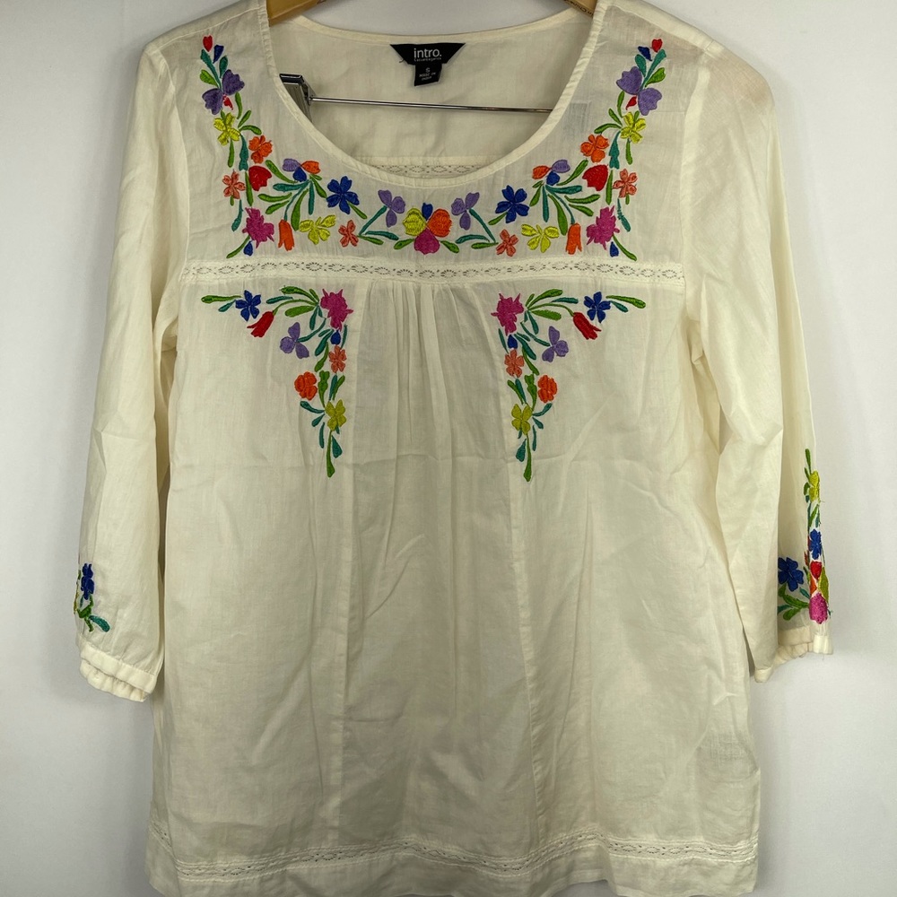 Intro. Bohemian Embroidered Popover Tunic Top Siz… - image 1
